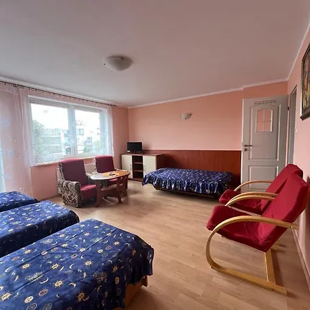 Przystan 科沃布热格