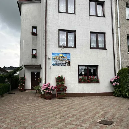 Przystan 民宿 科沃布热格